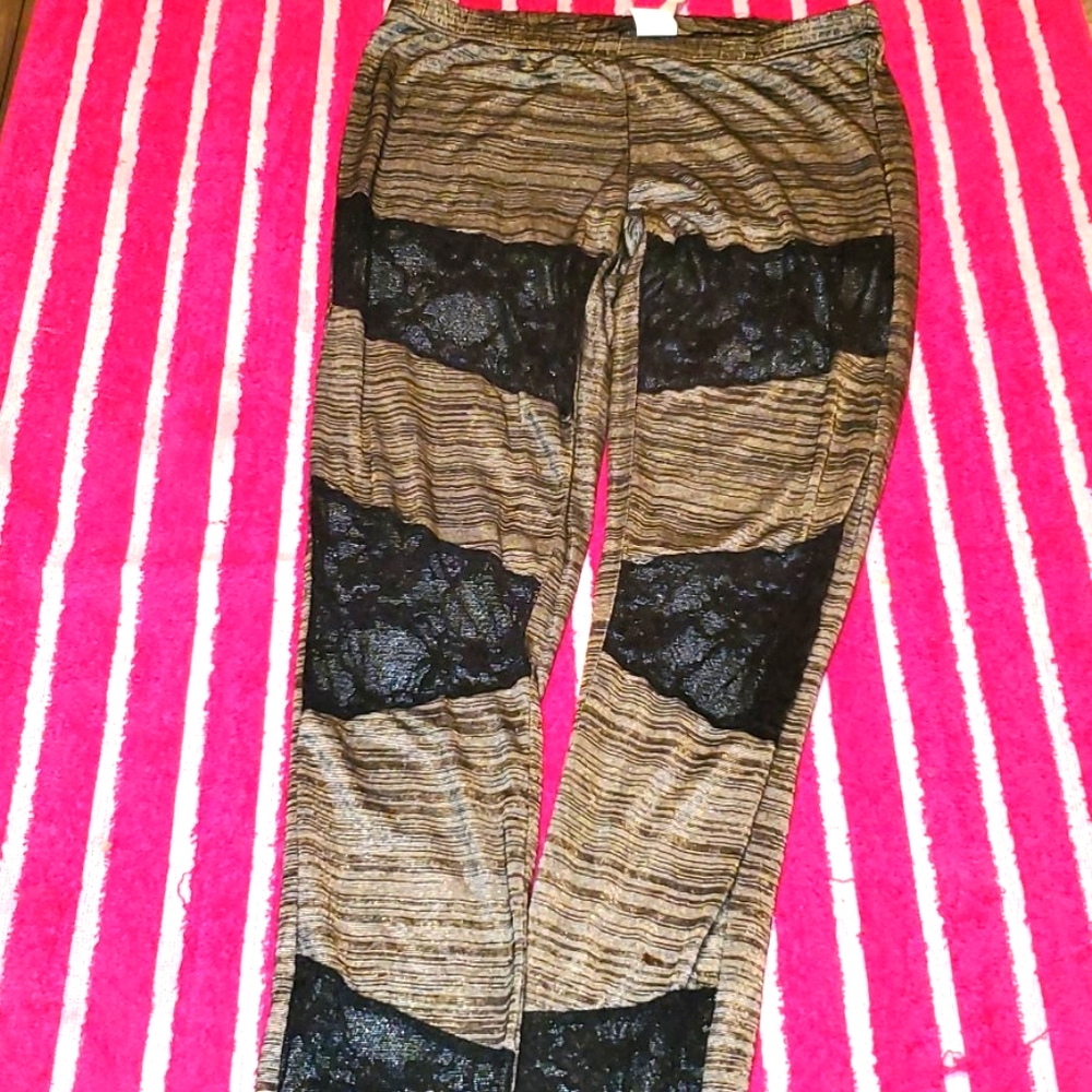 Entry gray black lace leggings women med